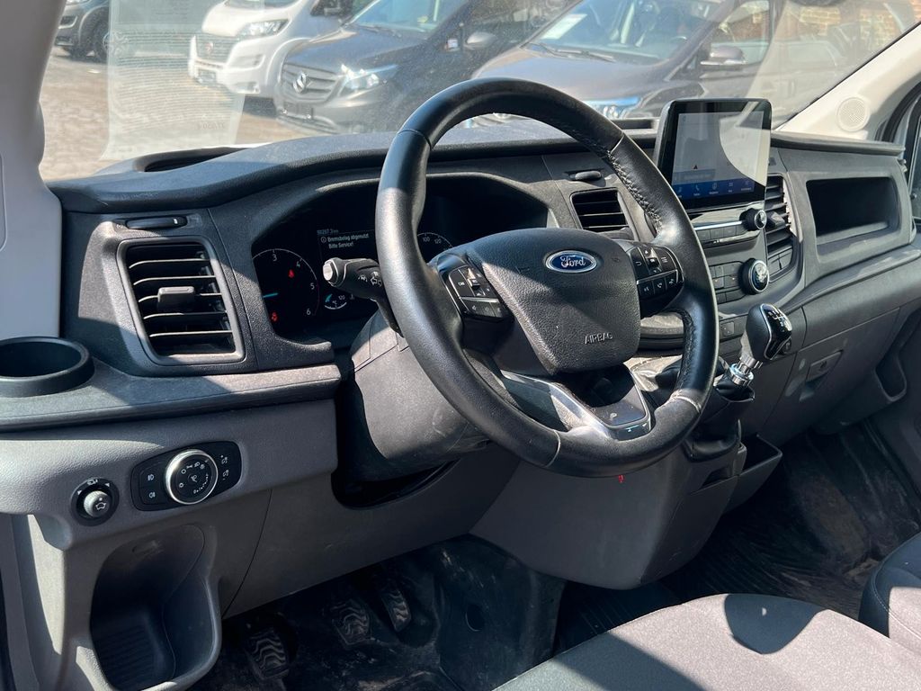 Ford Transit 2022