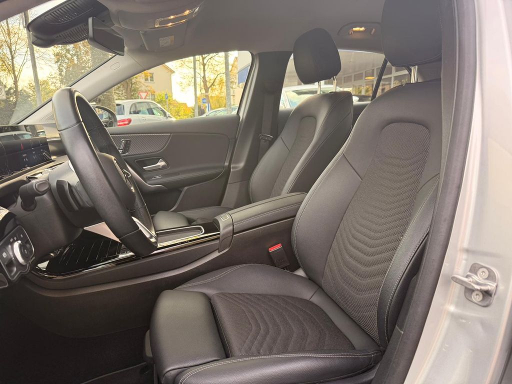 Mercedes-Benz A 200 2023