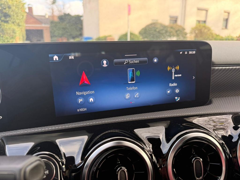 Mercedes-Benz A 200 2023