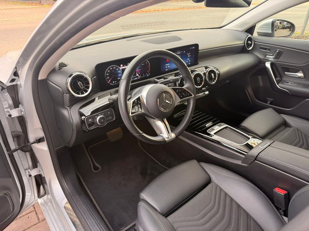 Mercedes-Benz A 200 2023