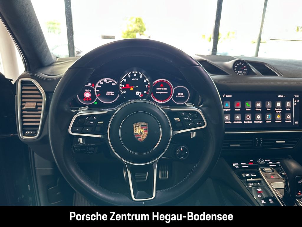 Porsche Cayenne 2022