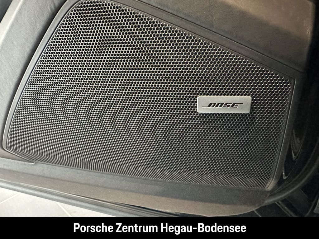 Porsche Cayenne 2022