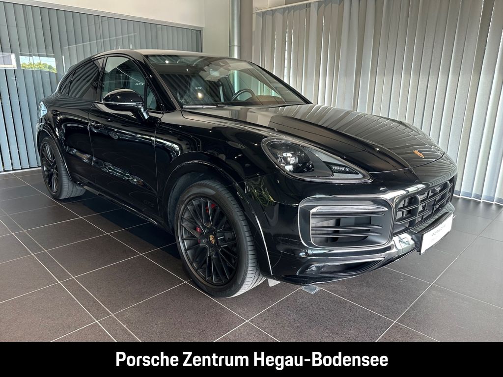 Porsche Cayenne 2022