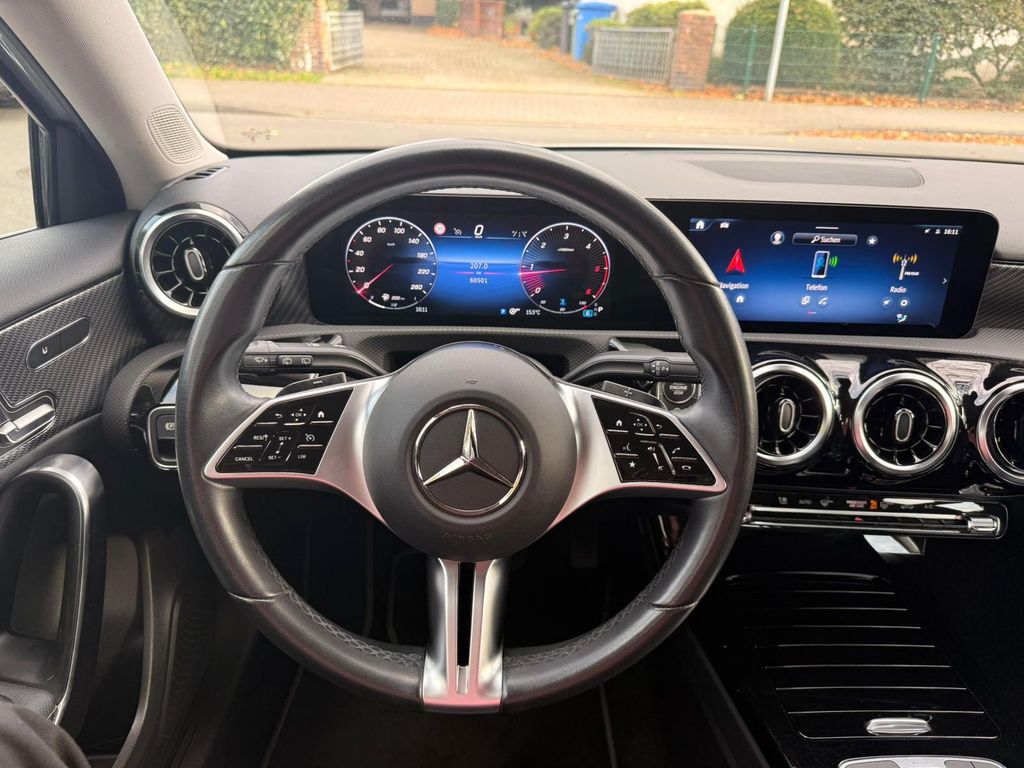 Mercedes-Benz A 200 2023