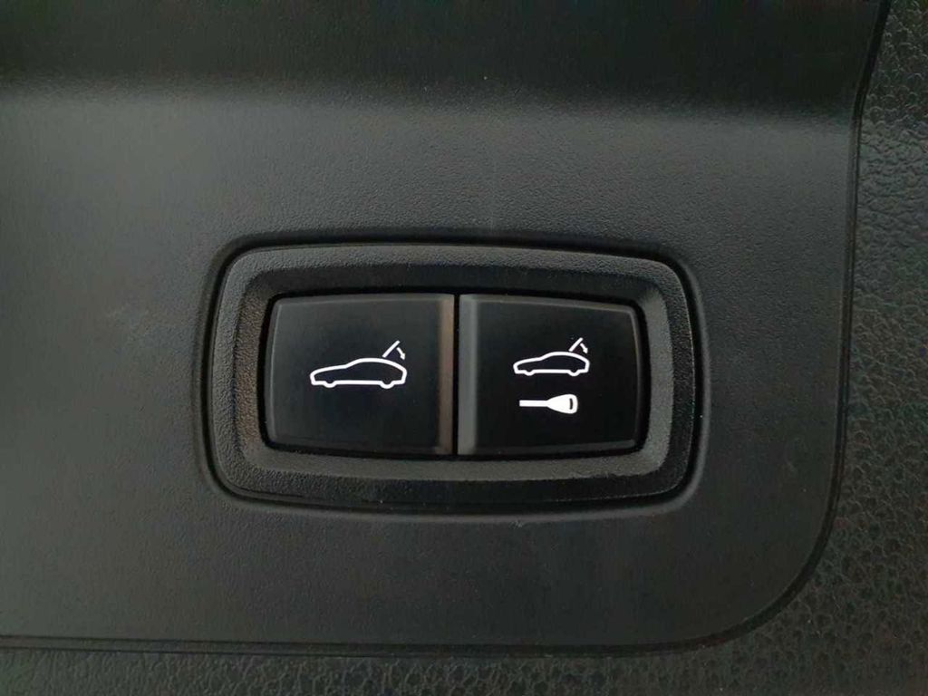 Porsche Panamera 2021