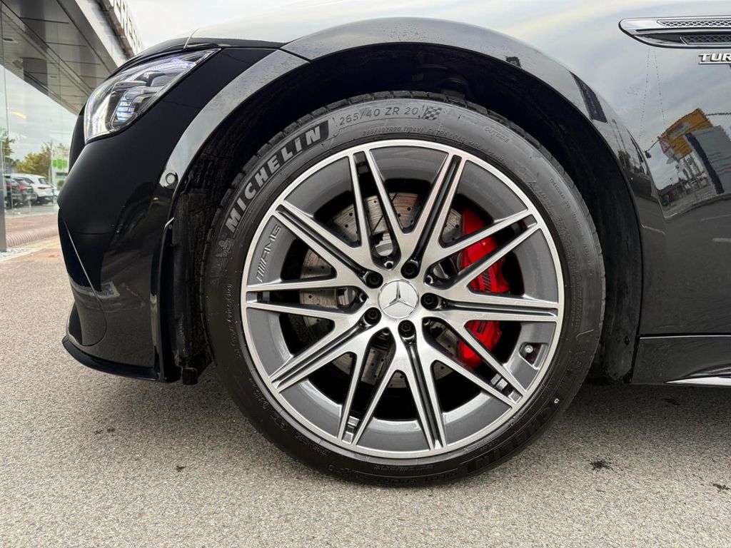 Mercedes-Benz AMG GT 2025