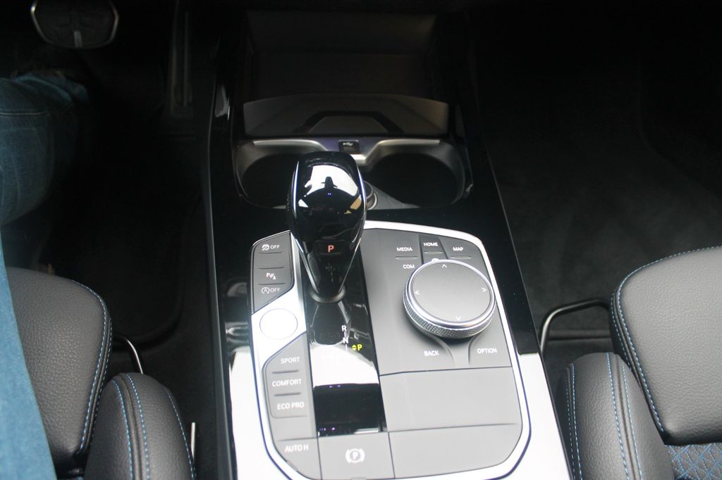 BMW 218 Gran Coupé 2024