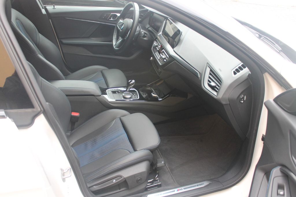 BMW 218 Gran Coupé 2024