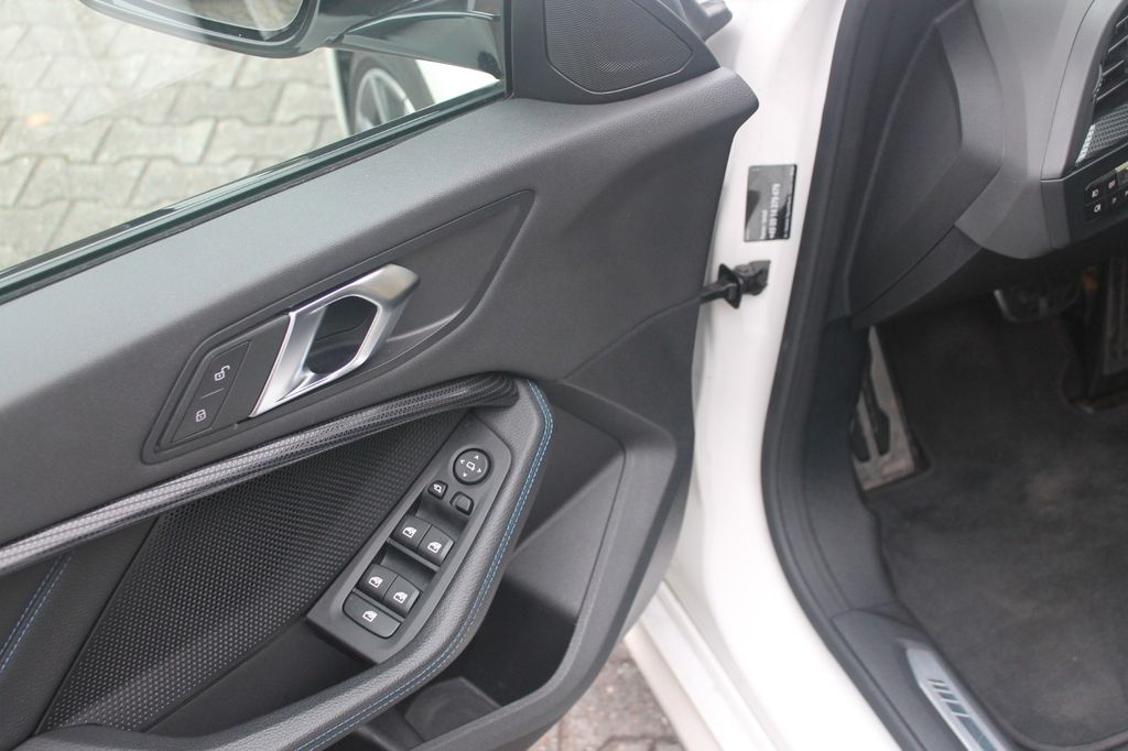 BMW 218 Gran Coupé 2024