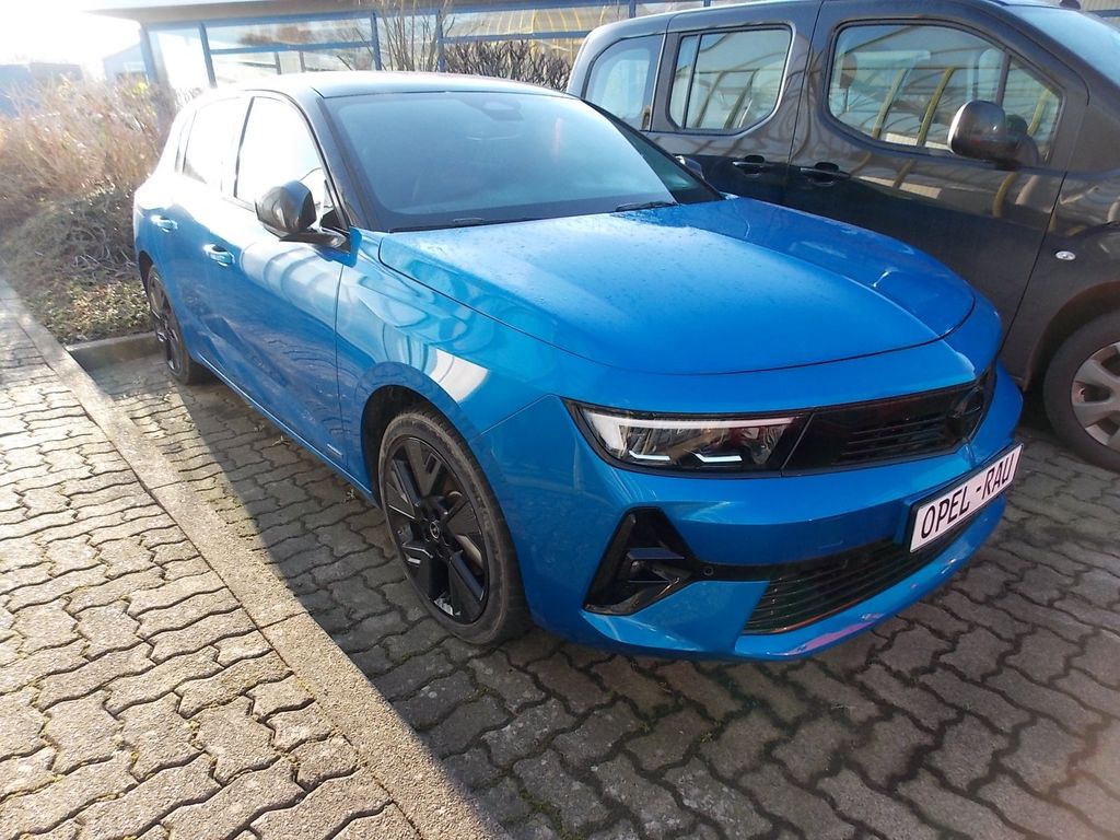 Opel Astra 2023