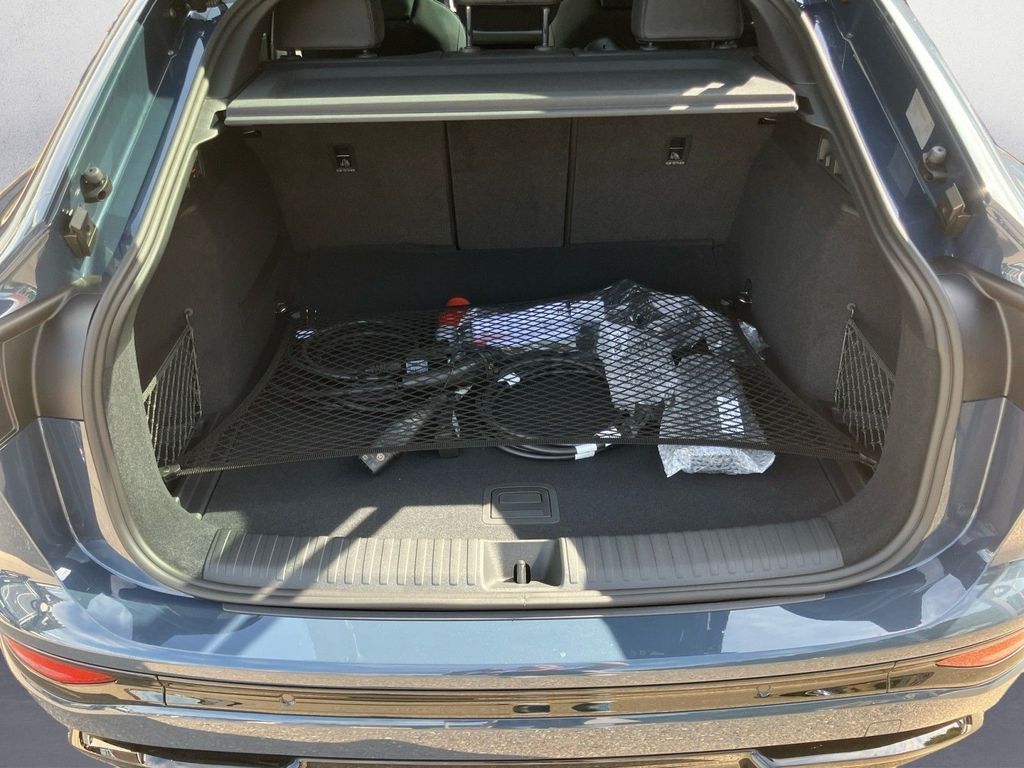 Audi SQ6 e-tron 2025