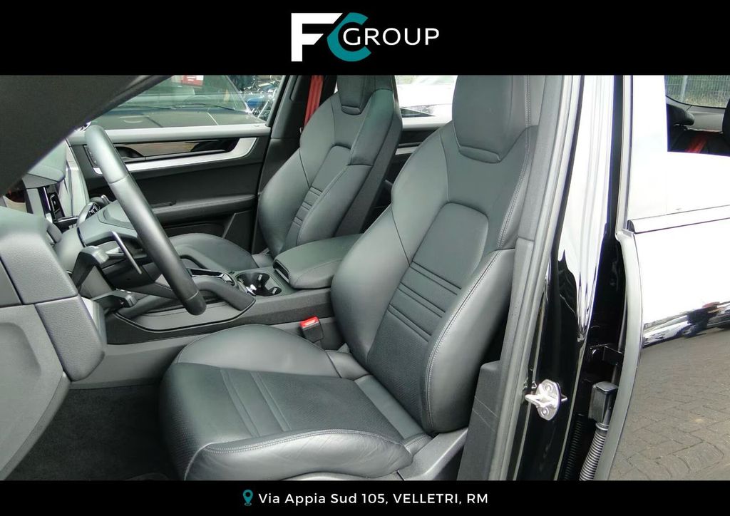 Porsche Cayenne 2024