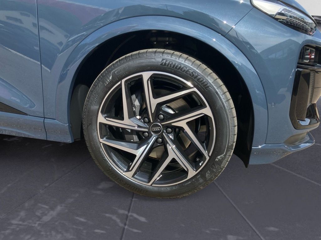 Audi SQ6 e-tron 2025