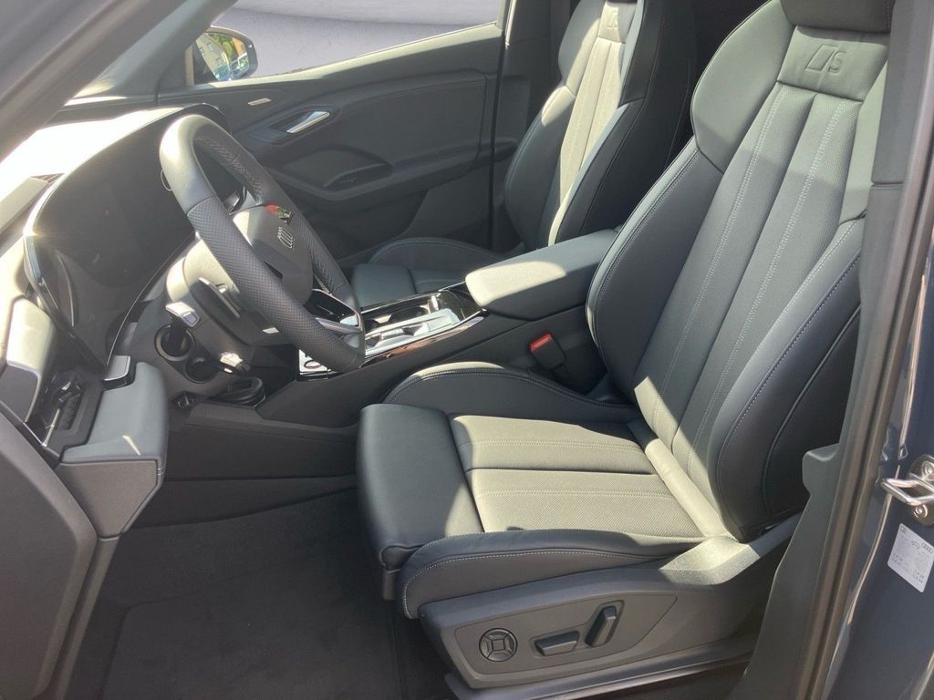 Audi SQ6 e-tron 2025