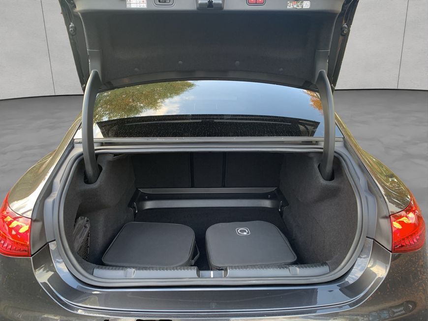 Mercedes-Benz EQE 2023