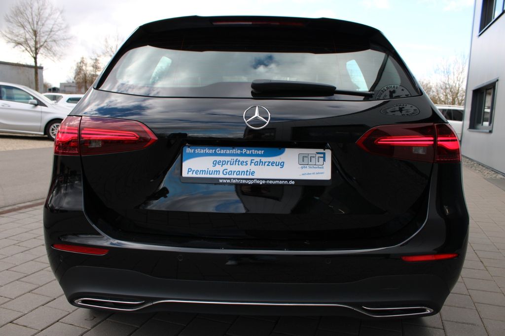 Mercedes-Benz B 200 2024