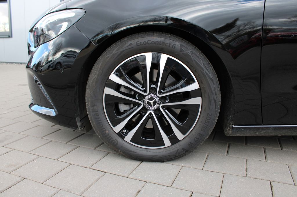 Mercedes-Benz B 200 2024