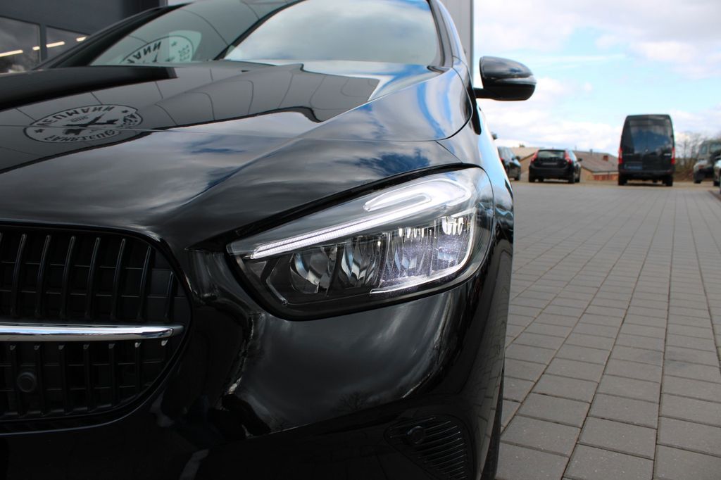 Mercedes-Benz B 200 2024