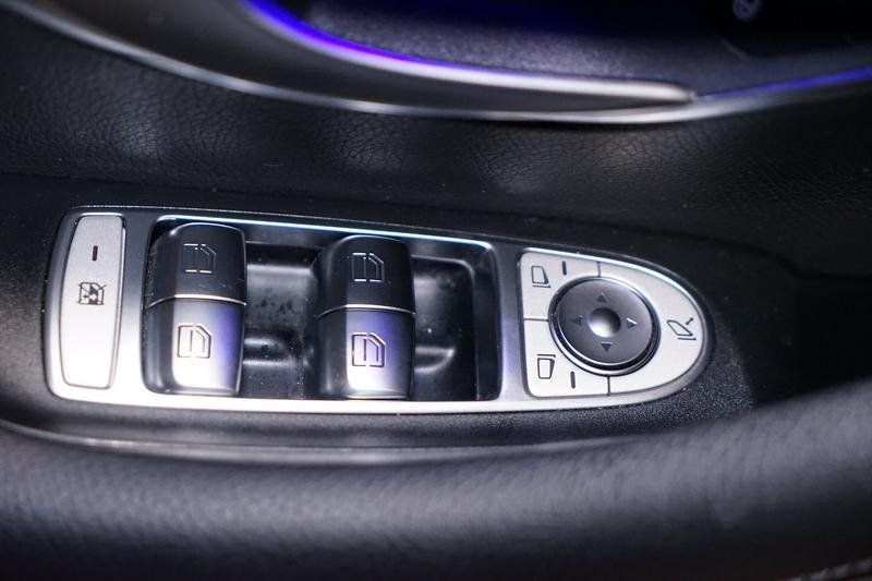 Mercedes-Benz E 300 2021