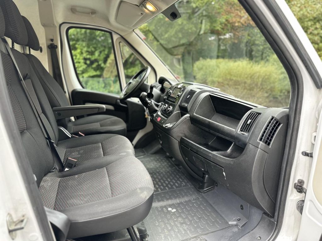 Opel Movano 2022
