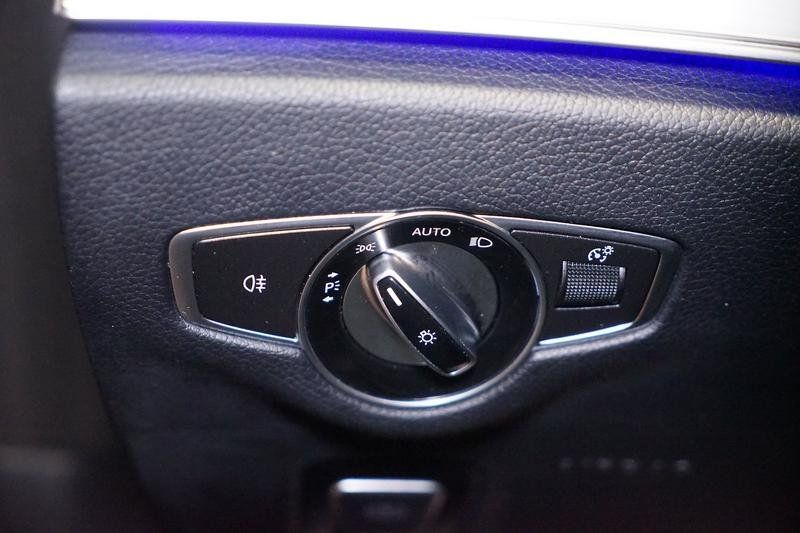 Mercedes-Benz E 300 2021