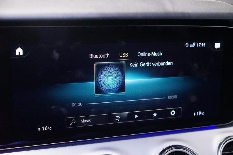 Mercedes-Benz E 300 2021