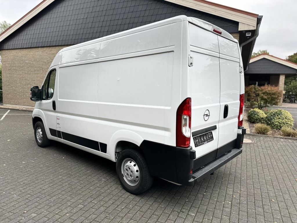 Opel Movano 2022