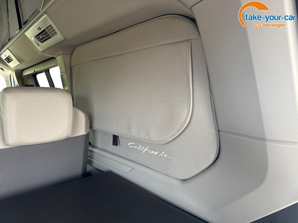 Volkswagen T7 California