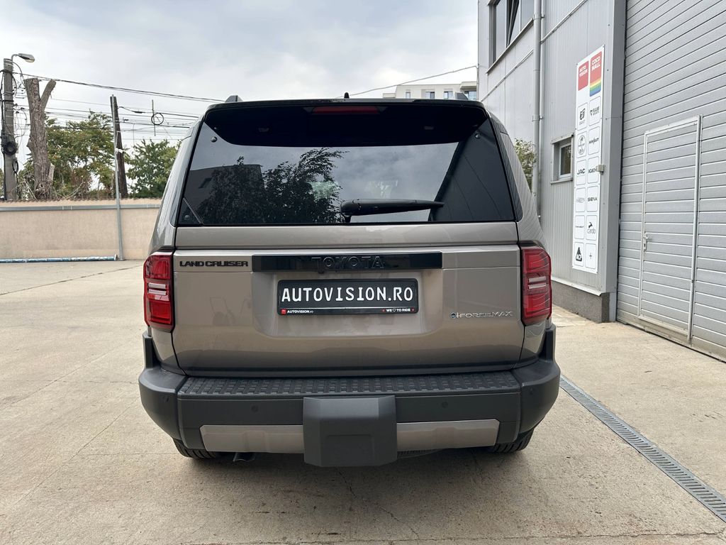 Toyota Land Cruiser 2025