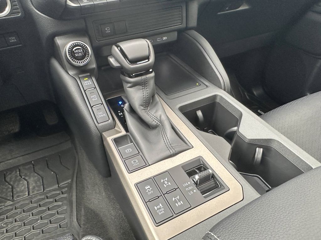 Toyota Land Cruiser 2025