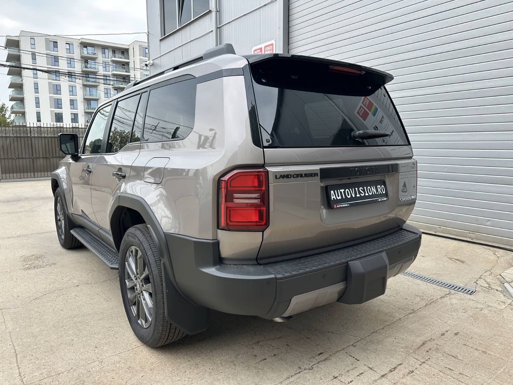 Toyota Land Cruiser 2025