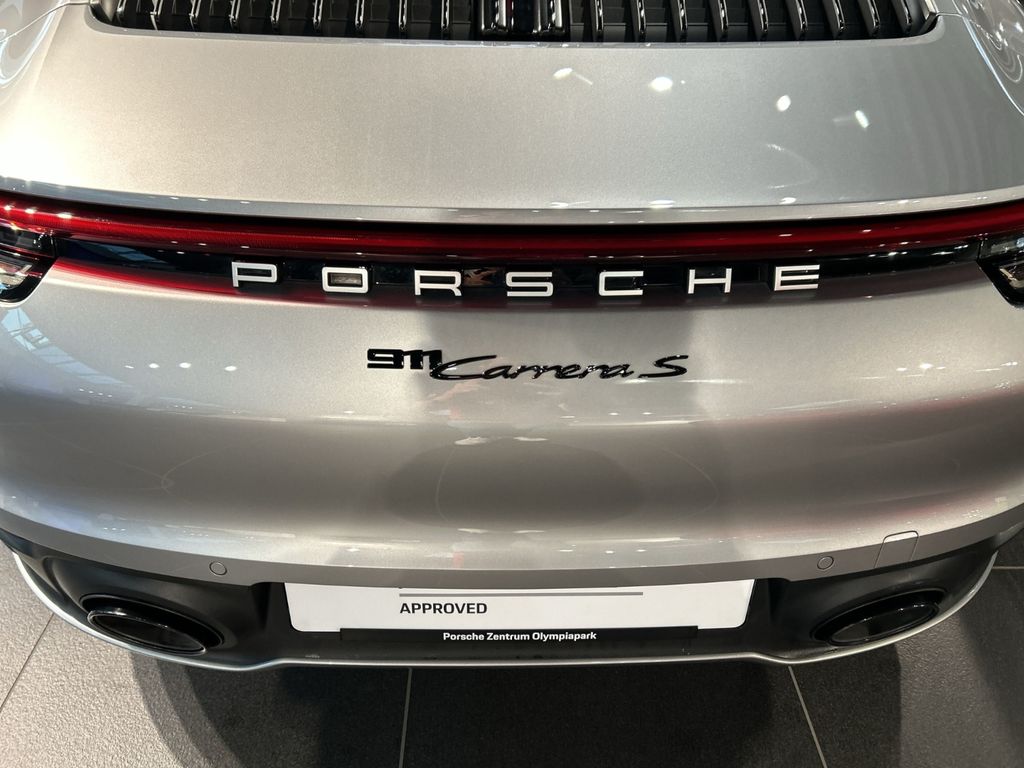 Porsche 992 2024