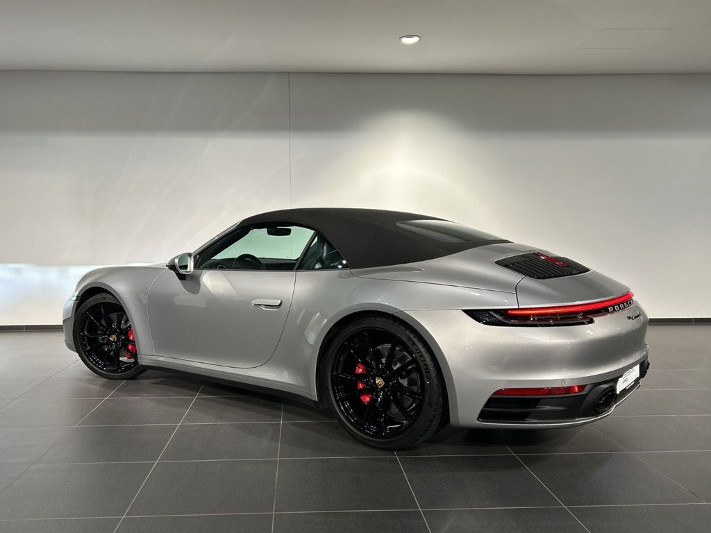 Porsche 992 2024