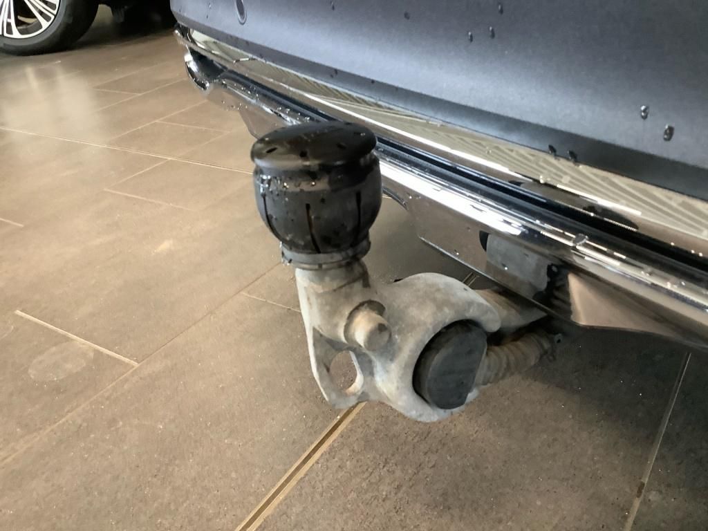 Mercedes-Benz E 300 2024