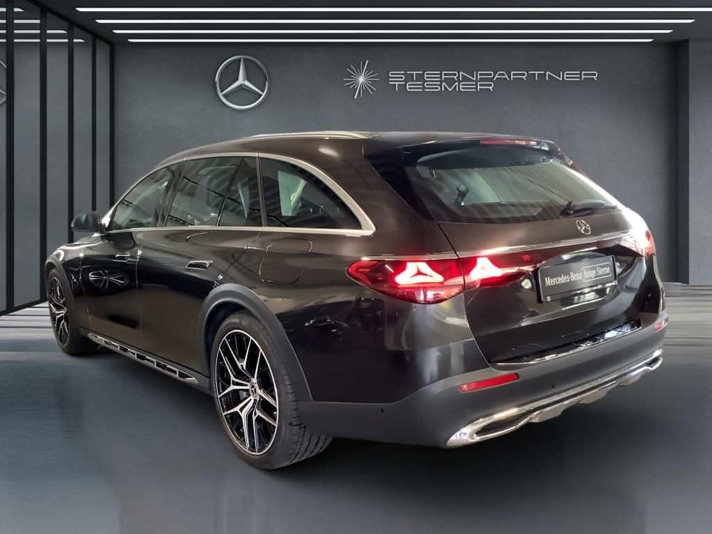 Mercedes-Benz E 300 2024