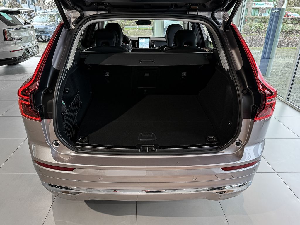 Volvo XC60 2025