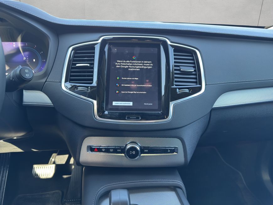 Volvo XC90 2024