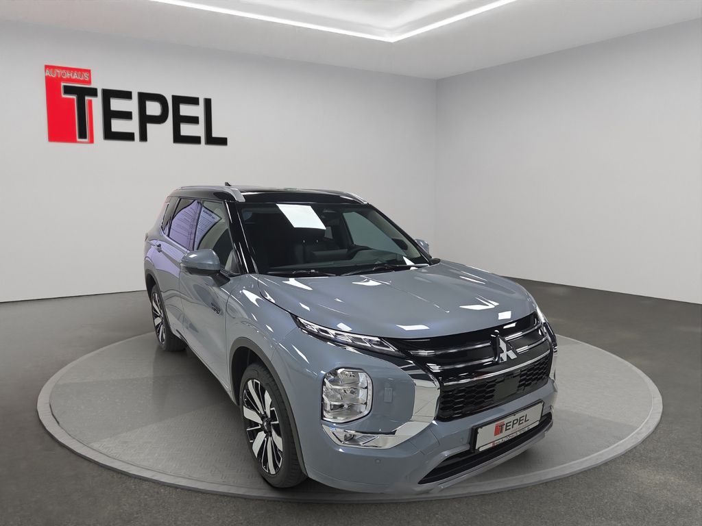 Mitsubishi Plug-in Hybrid Outlander