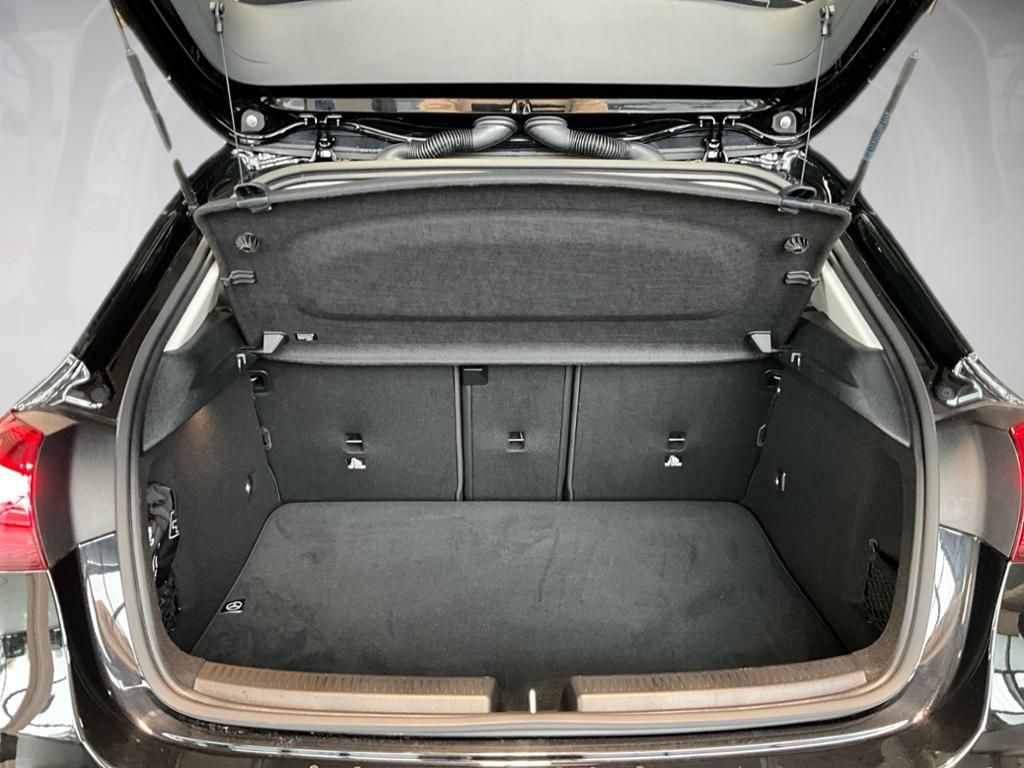 Mercedes-Benz A 200 2024