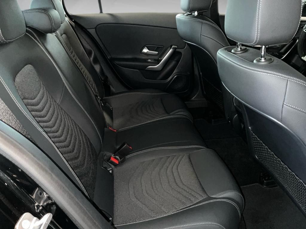 Mercedes-Benz A 200 2024