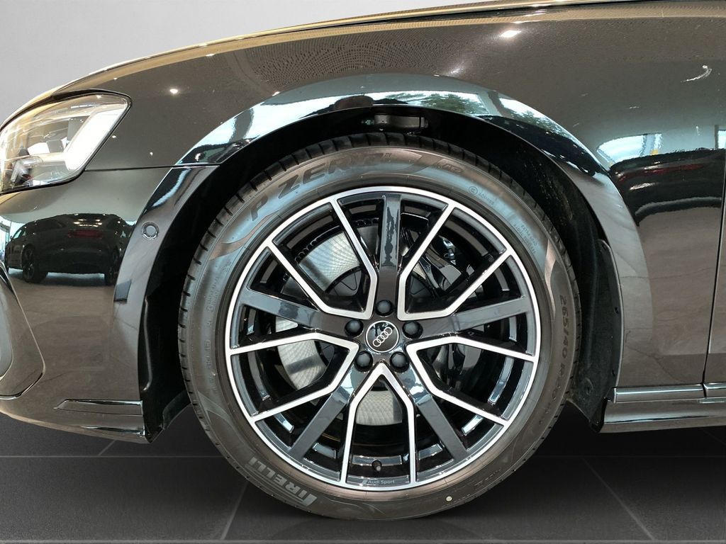 Audi S8 2025