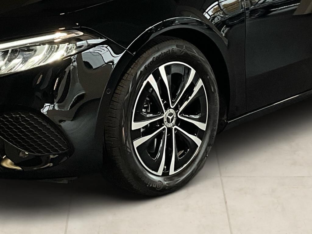 Mercedes-Benz A 200 2024