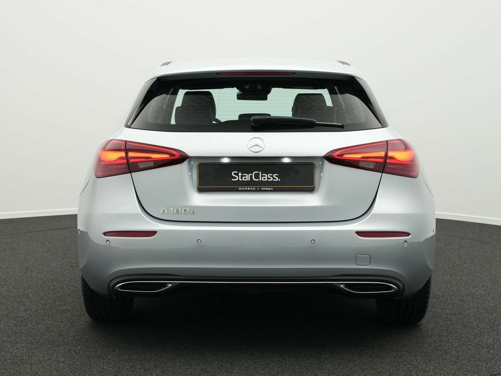 Mercedes-Benz A 180 2024