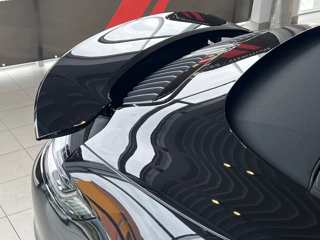 Porsche 992 2024