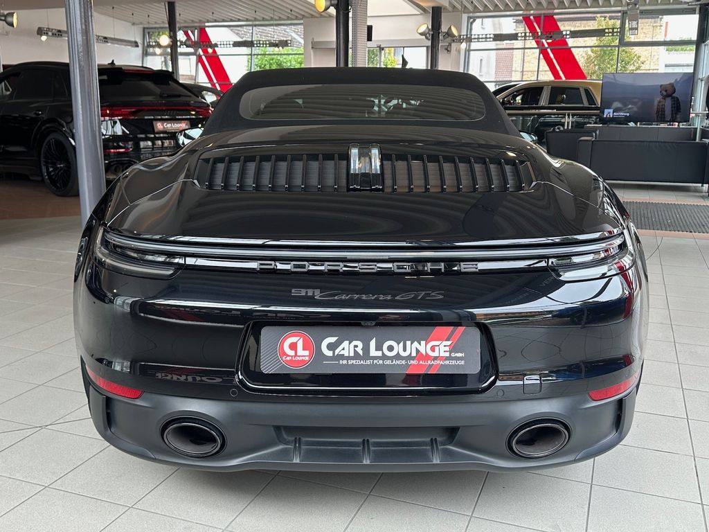 Porsche 992 2024