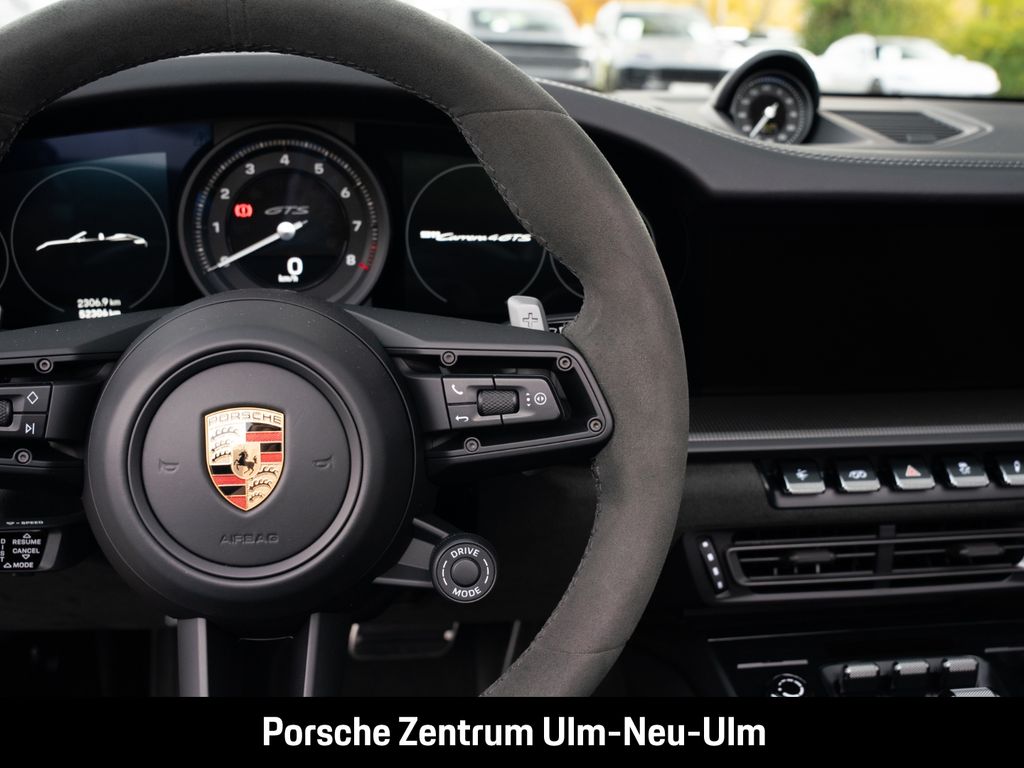 Porsche 992 2024