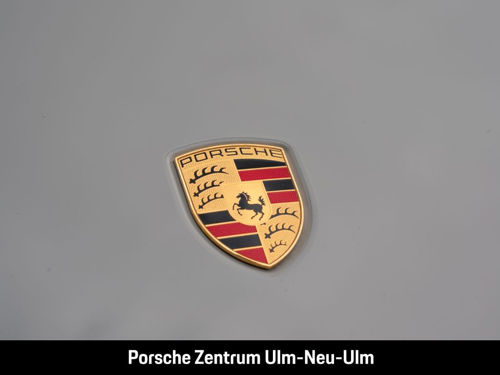 Porsche 992 2024