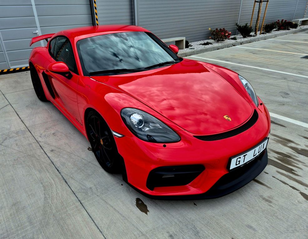 Porsche Cayman 2020