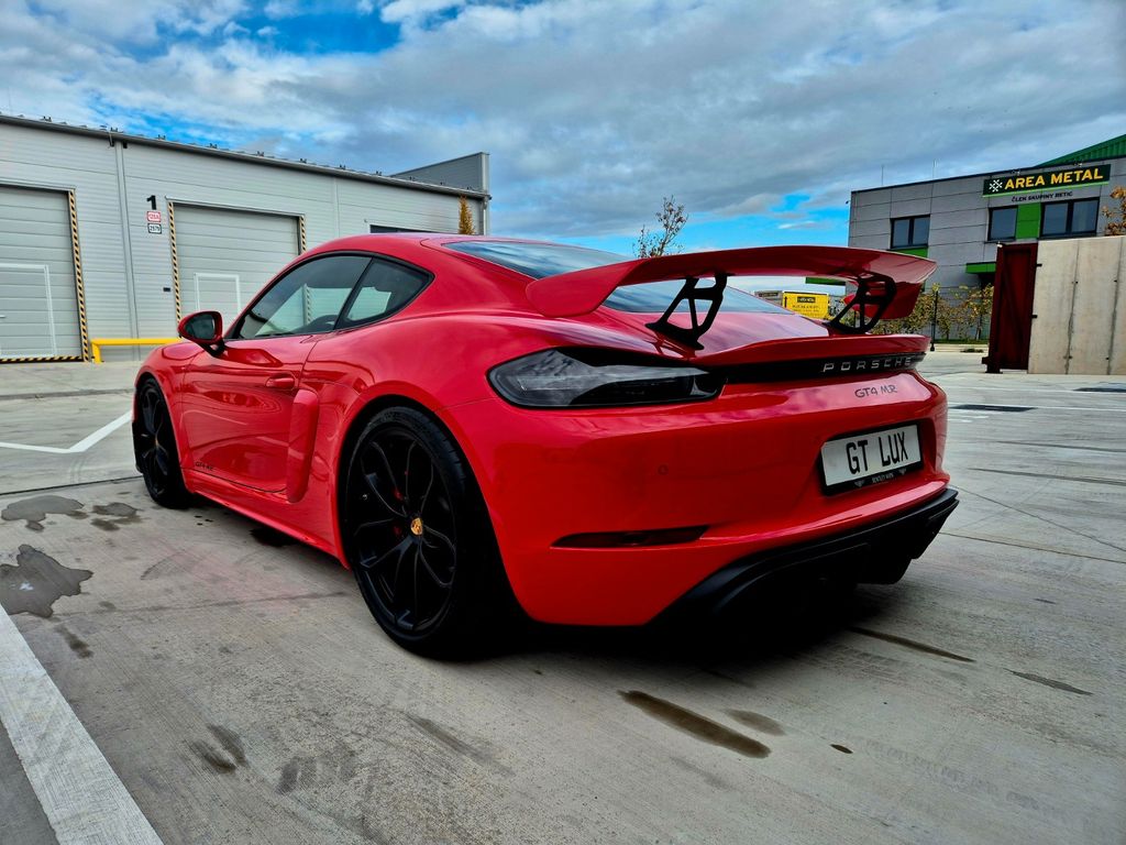 Porsche Cayman 2020