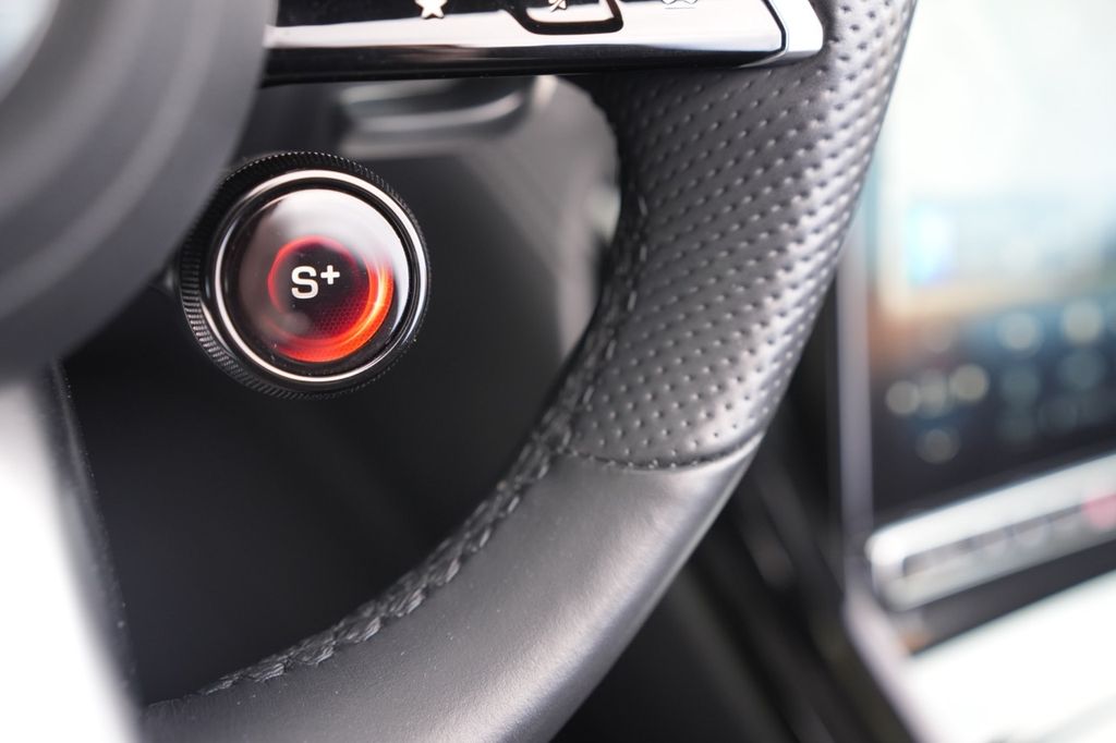 Mercedes-Benz SL 63 AMG 2022